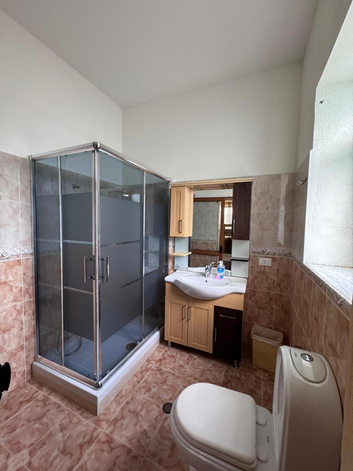 Blissful Hostel Shkodër Eksteriør bilde