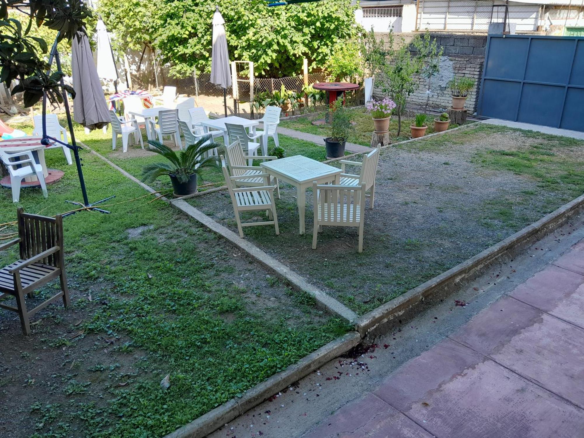 Blissful Hostel Shkodër Eksteriør bilde